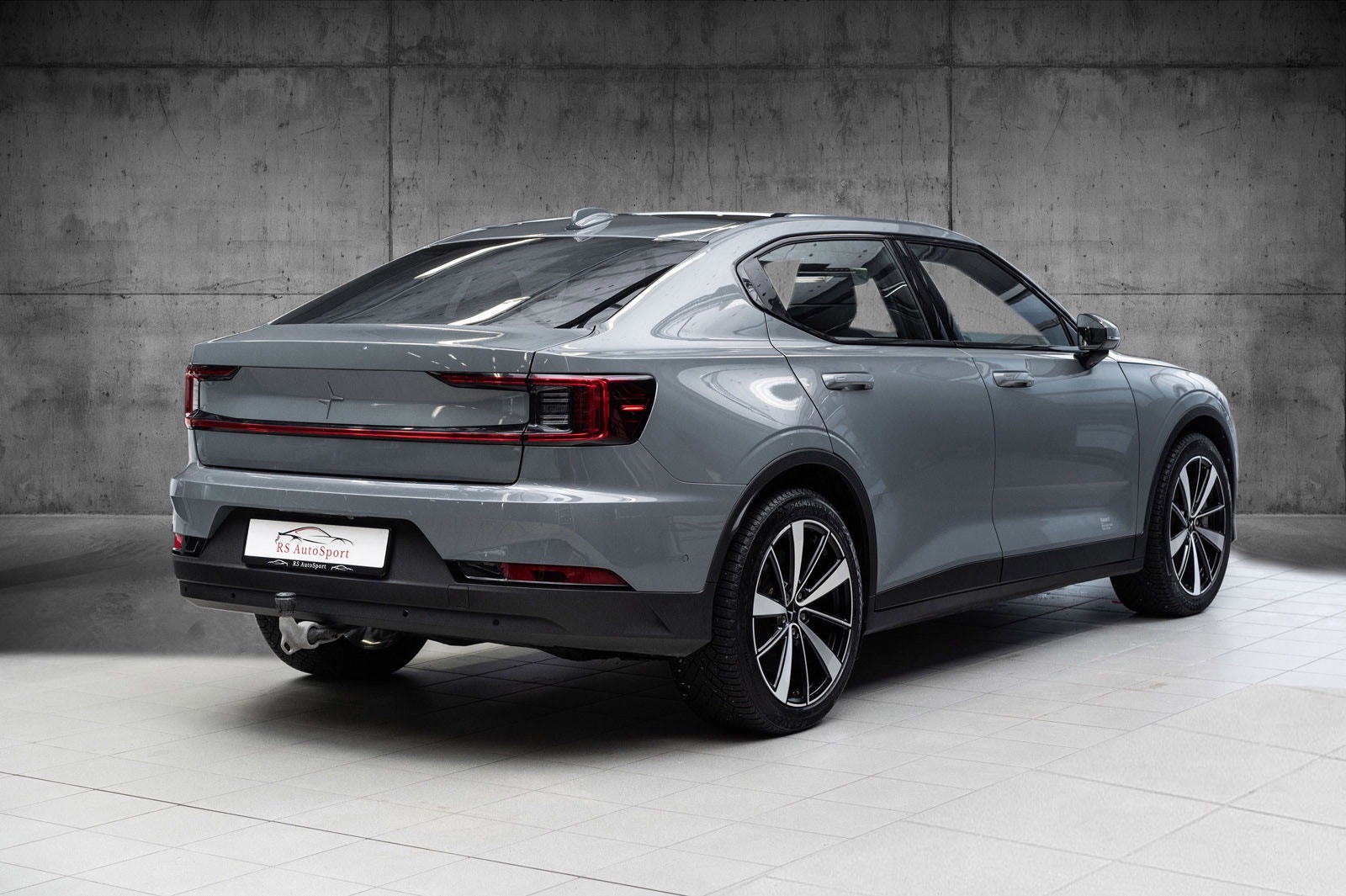 Hovedbilde av Polestar 2