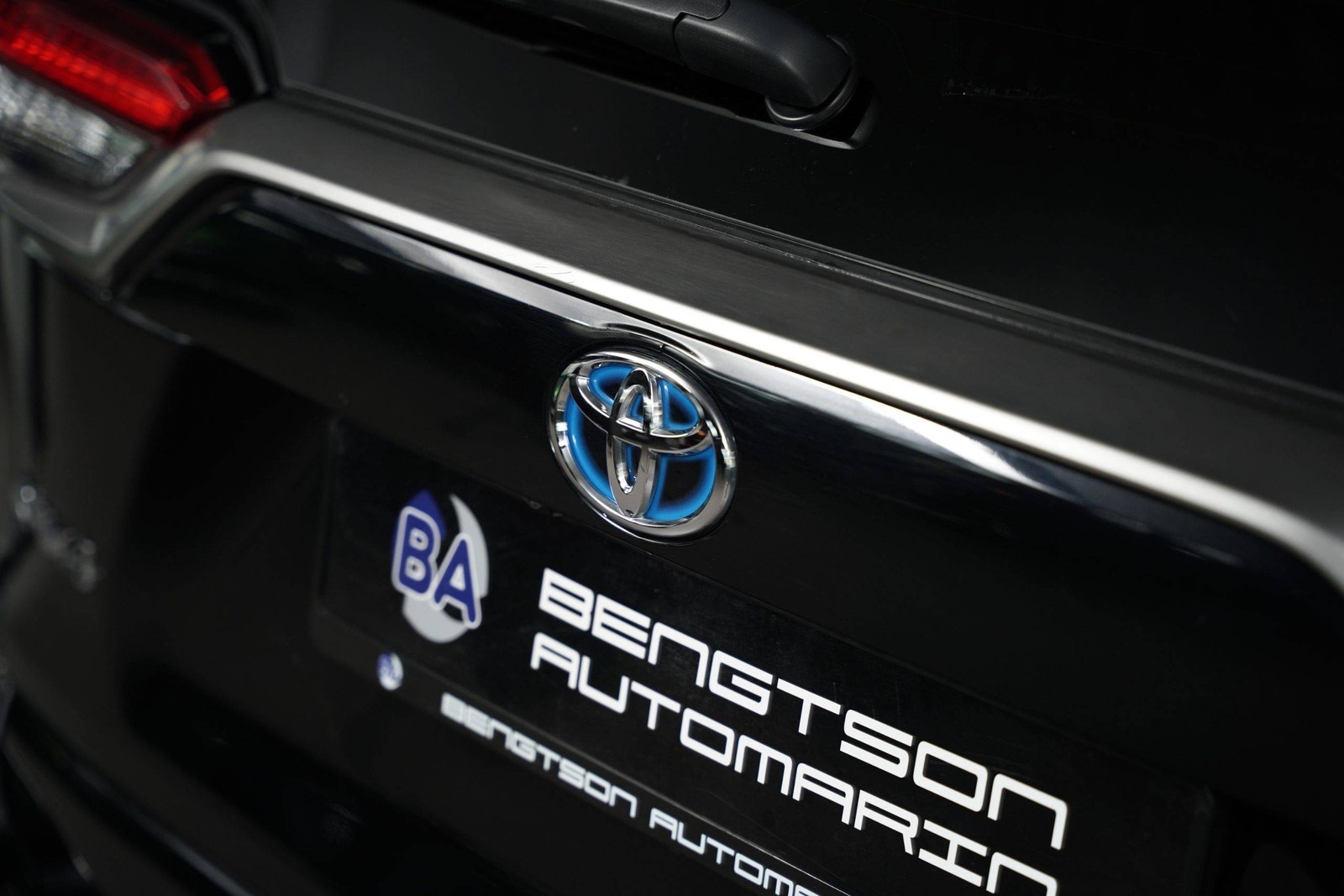Hovedbilde av Toyota RAV4