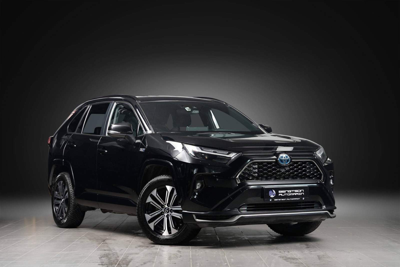 Hovedbilde av Toyota RAV4