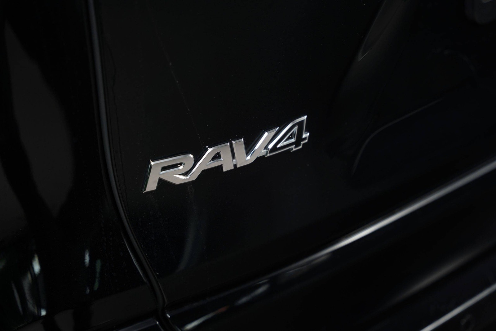 Hovedbilde av Toyota RAV4