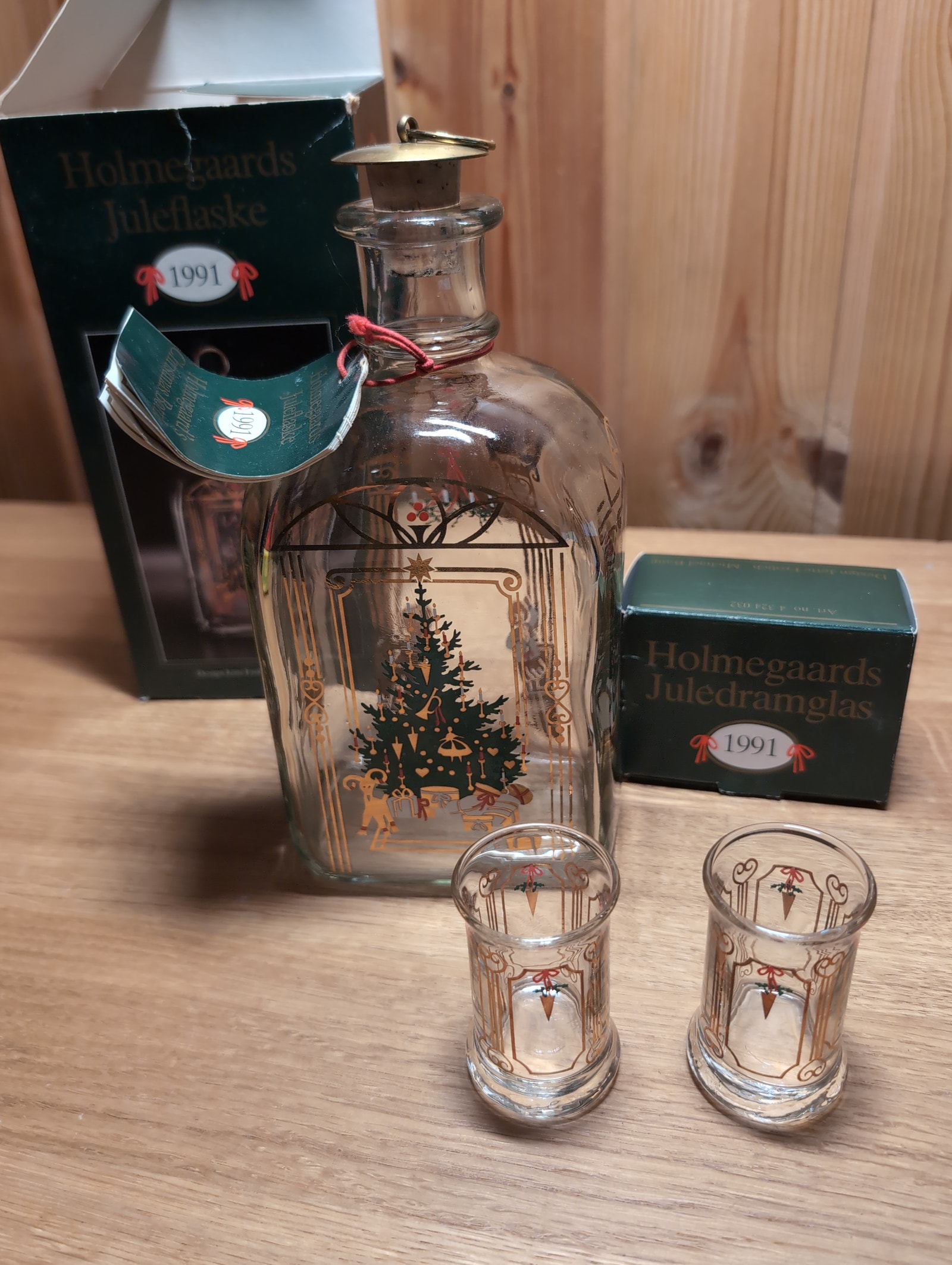Holmegaard Juleflaske 1991/1987/1985 セット Holmegaard Juleflaske og glass sett jul 1991 | FINN-torget