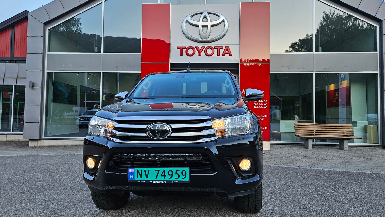Brukt Toyota Hilux 2.4
