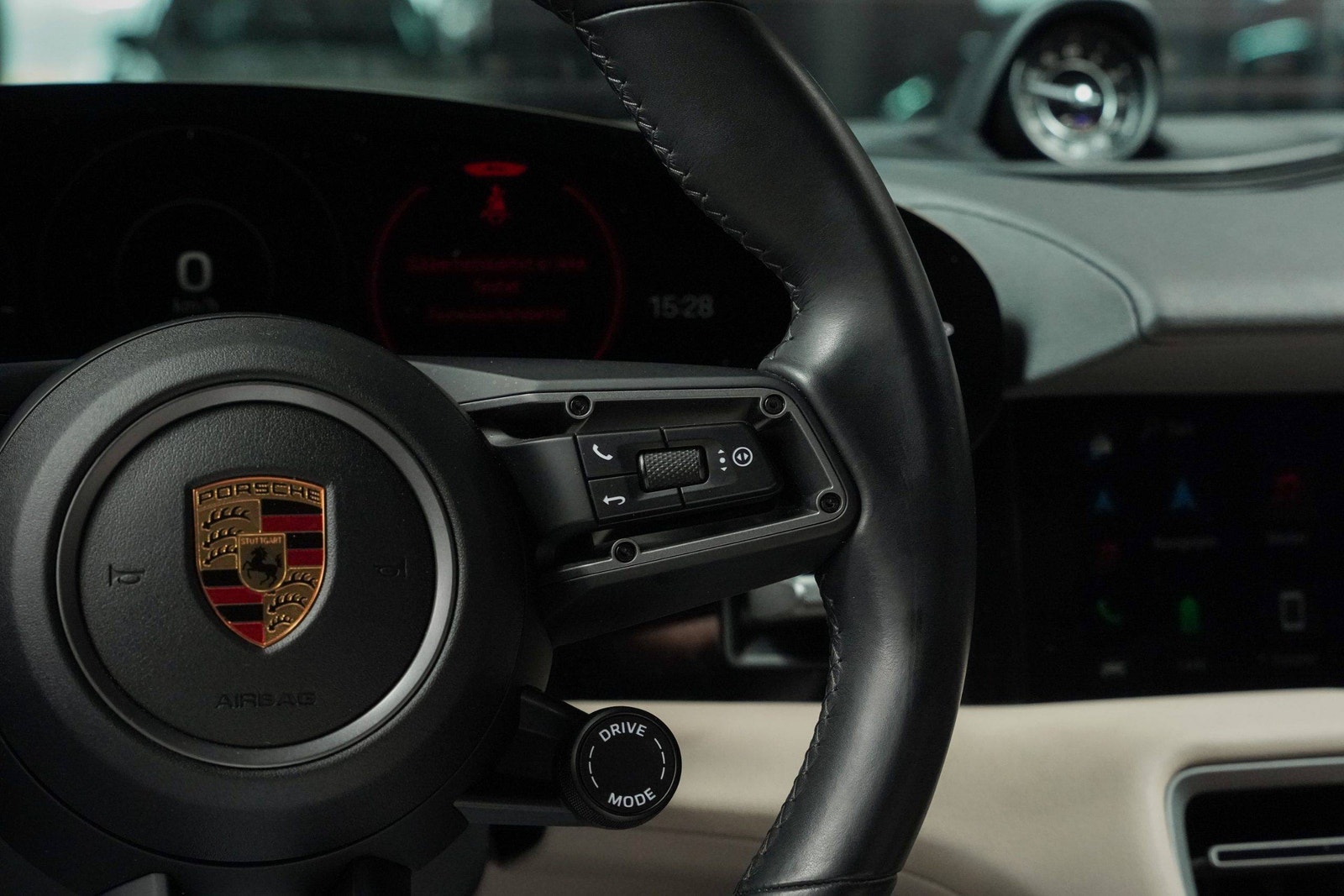 Hovedbilde av Porsche Taycan Cross Turismo