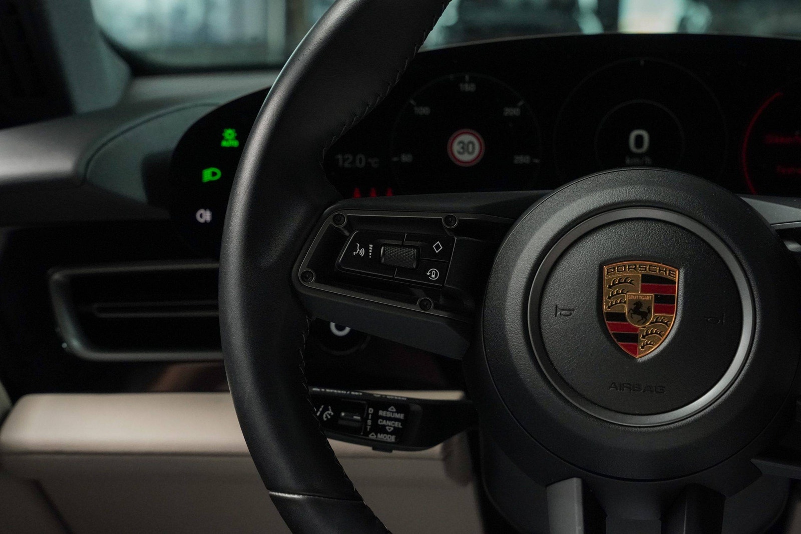 Hovedbilde av Porsche Taycan Cross Turismo