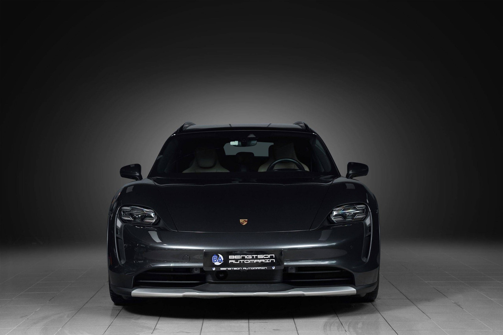 Hovedbilde av Porsche Taycan Cross Turismo