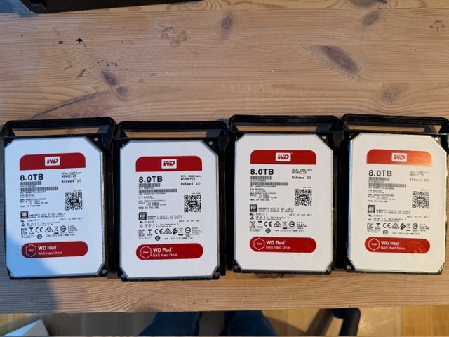 Synology DiskStation DS916+ NAS med 4 x 8 TB WD Red harddisker
