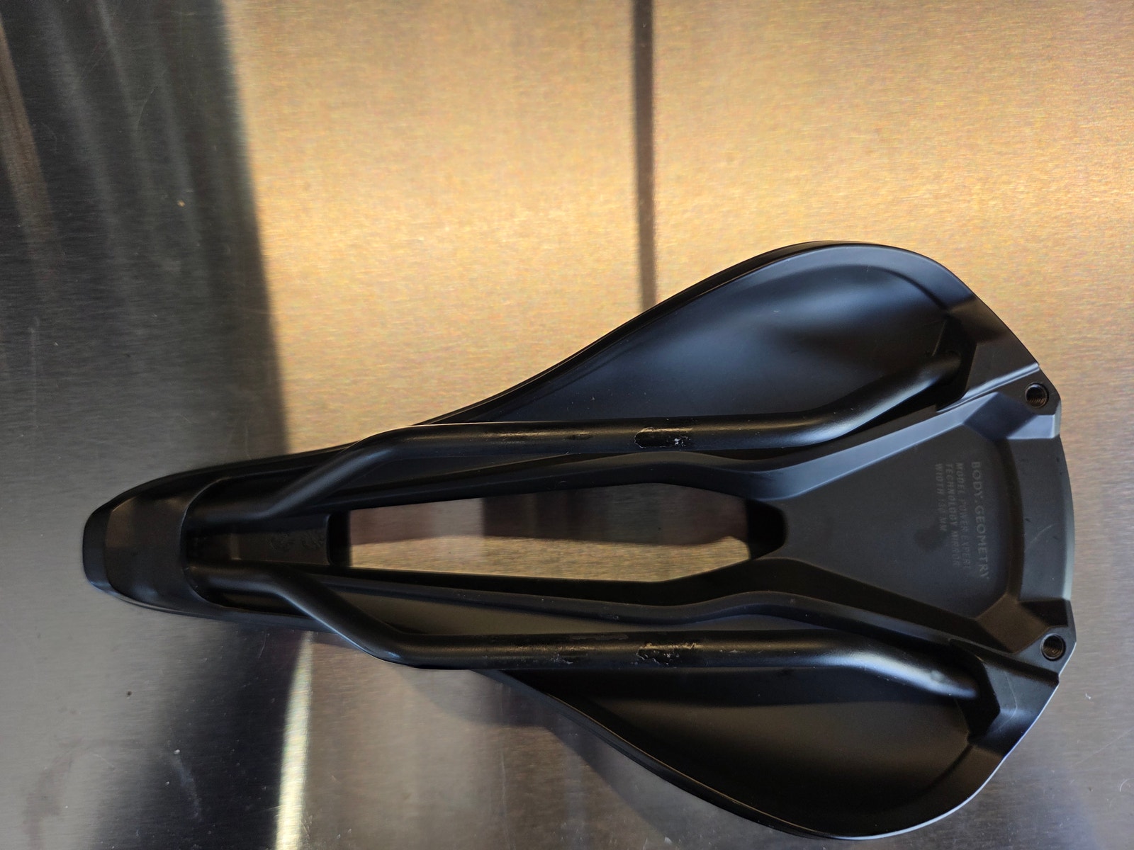 Specialized Power Expert Mirror sykkelsete 130 mm | FINN-torget