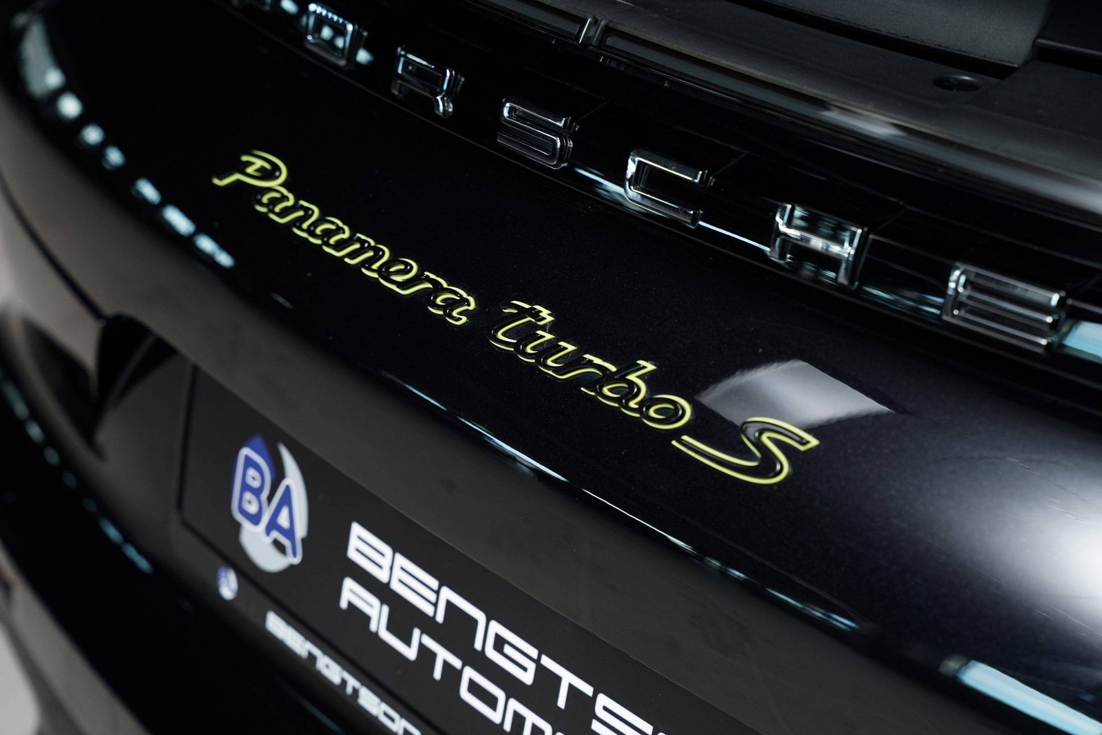 Hovedbilde av Porsche Panamera