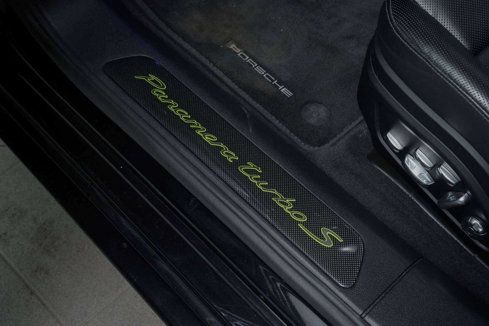 Hovedbilde av Porsche Panamera