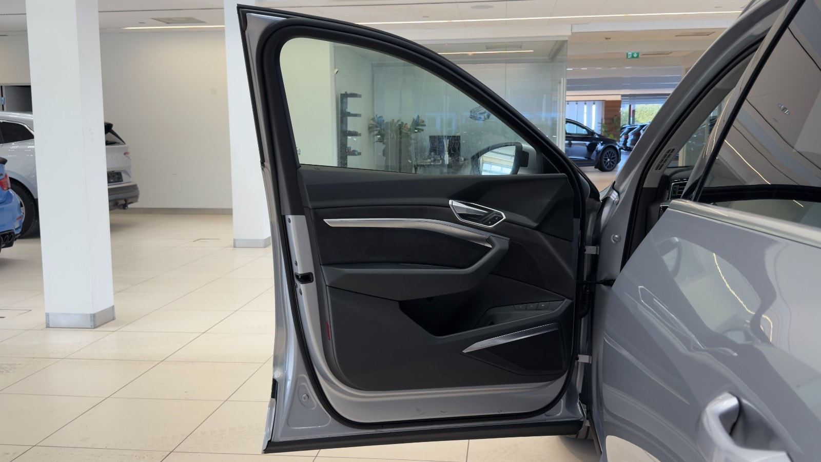 Hovedbilde av Audi e-tron