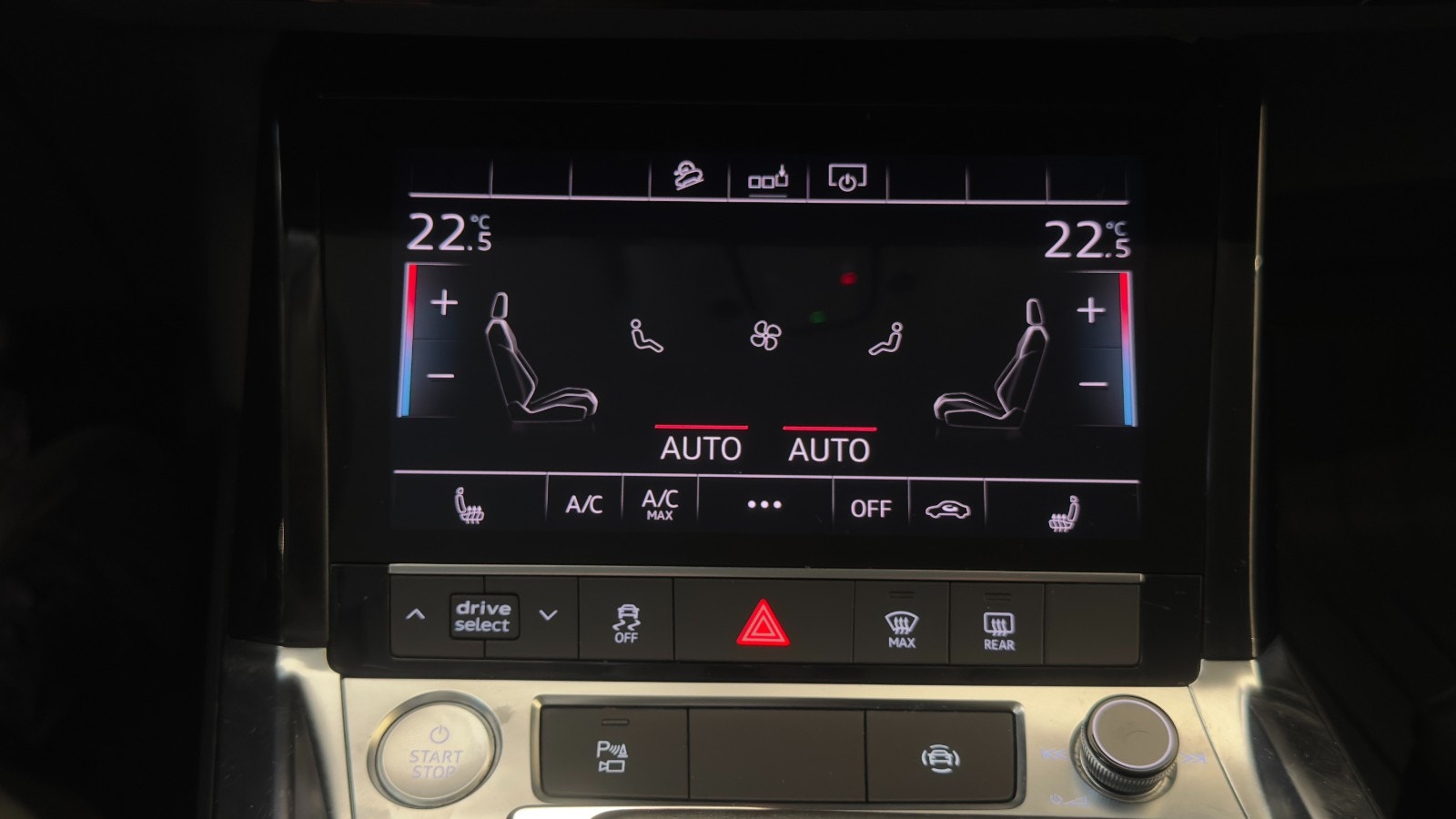 Hovedbilde av Audi e-tron