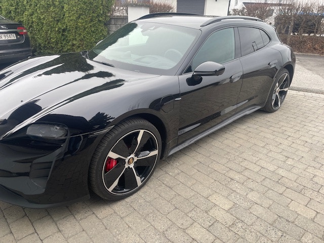 Brukt Porsche Taycan 