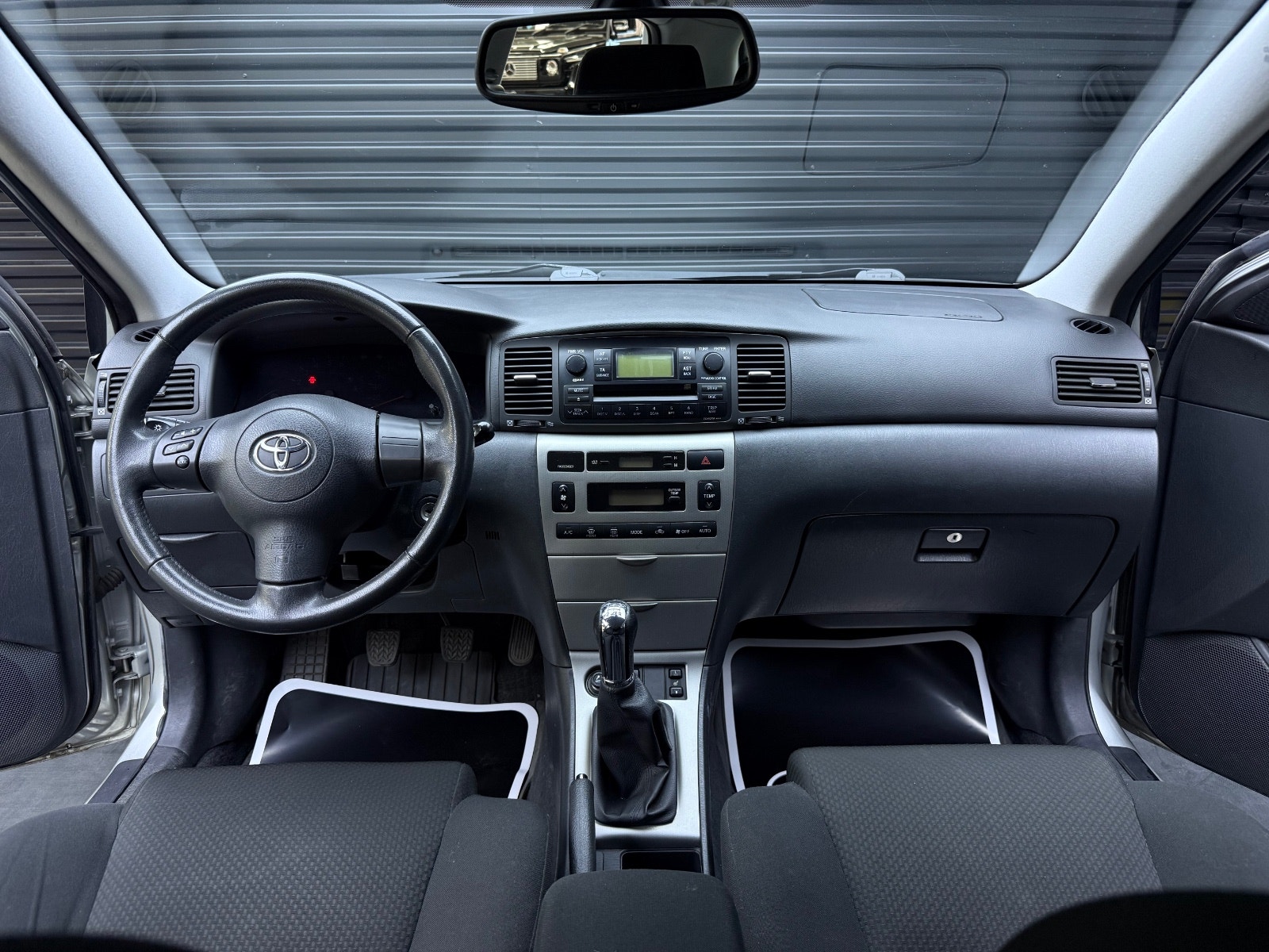 Hovedbilde av Toyota Corolla