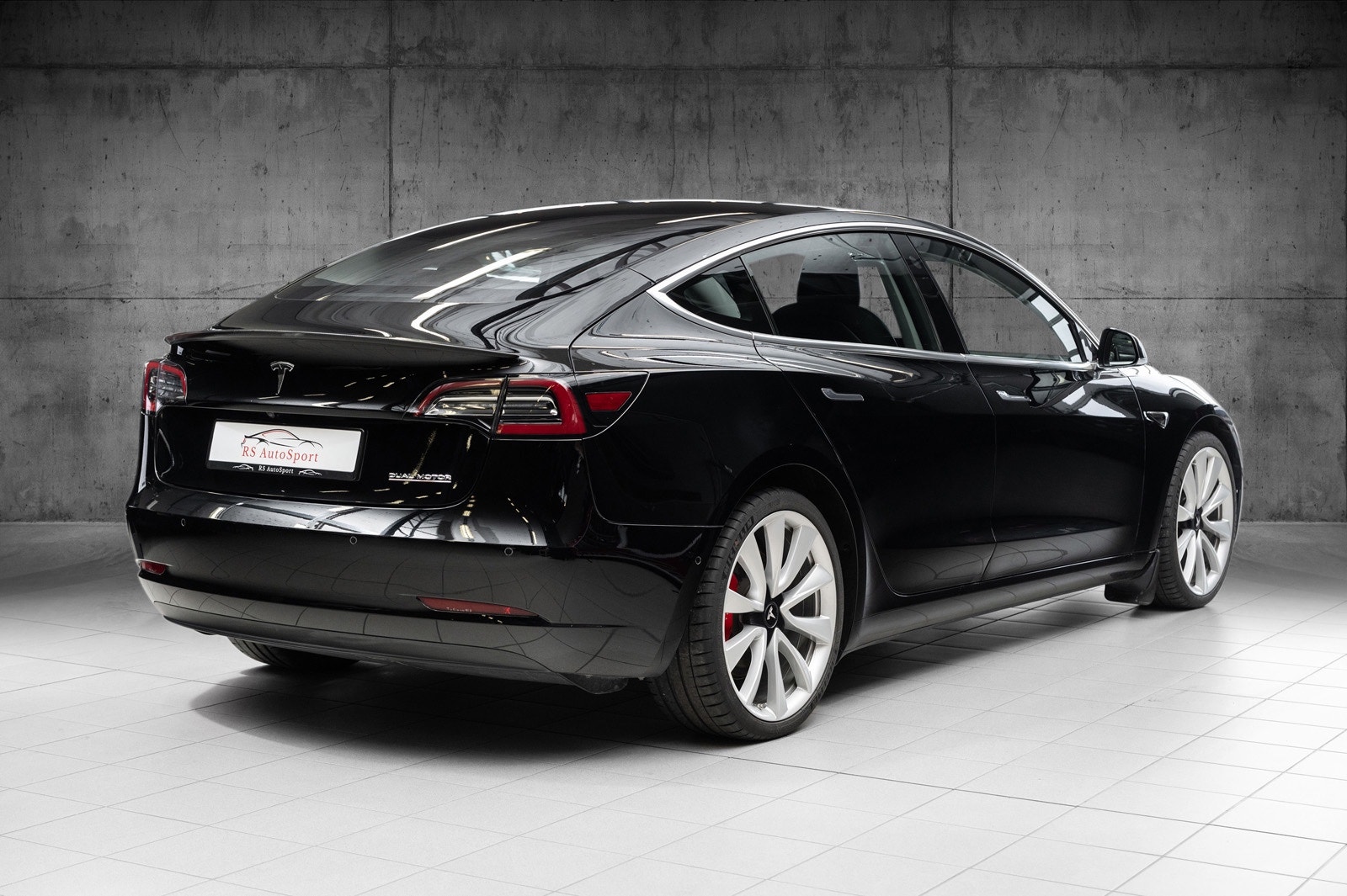 Hovedbilde av Tesla Model 3