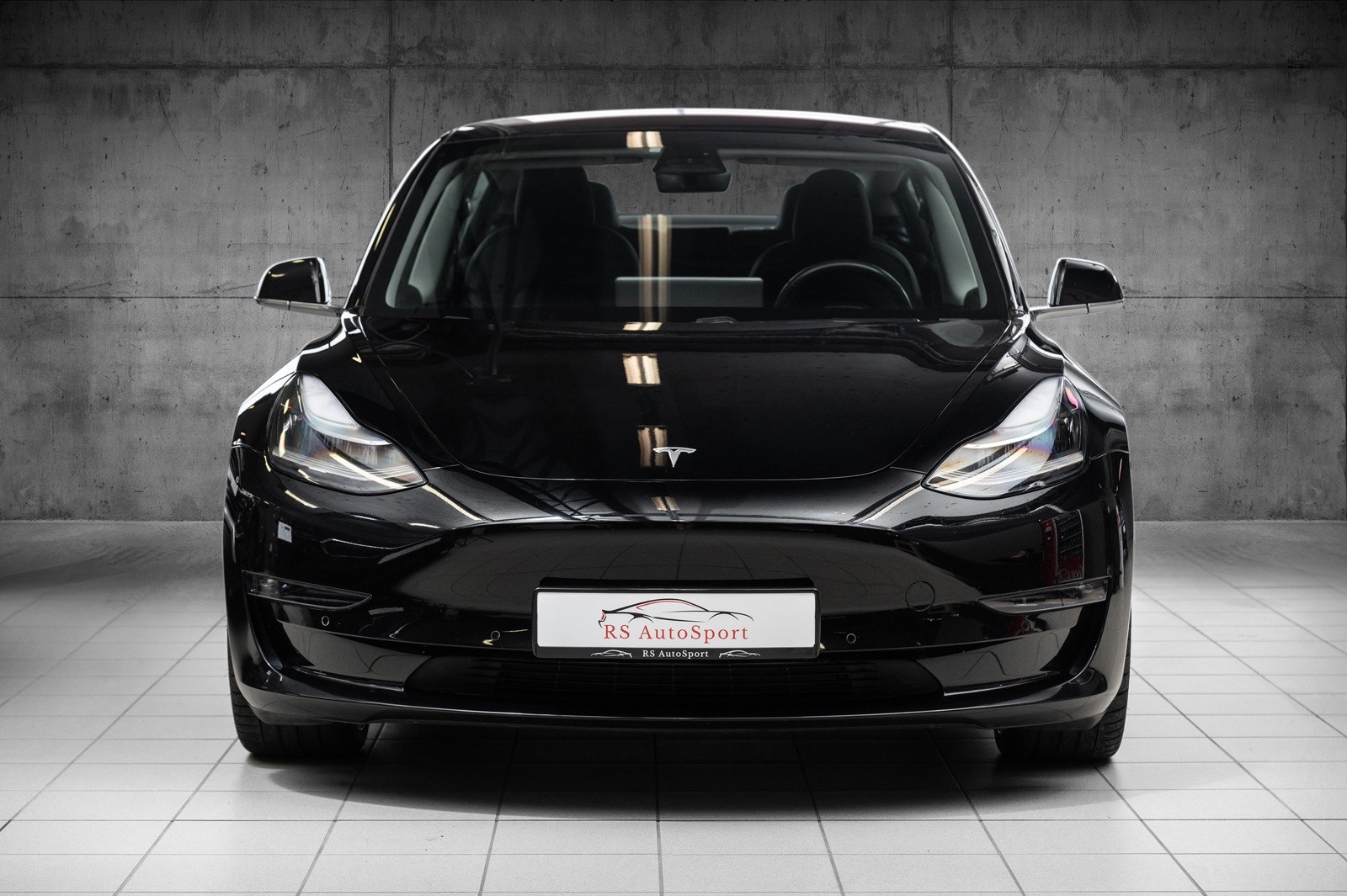 Hovedbilde av Tesla Model 3