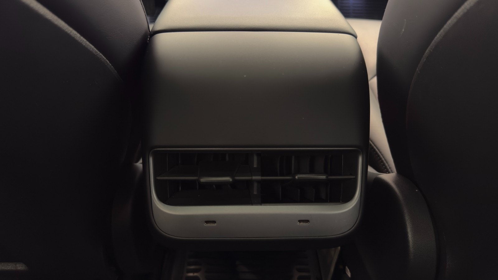 Hovedbilde av Tesla Model 3
