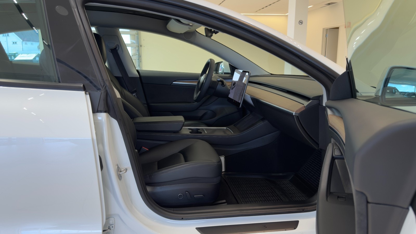 Hovedbilde av Tesla Model 3
