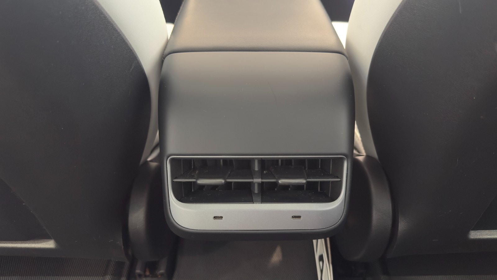 Hovedbilde av Tesla Model 3