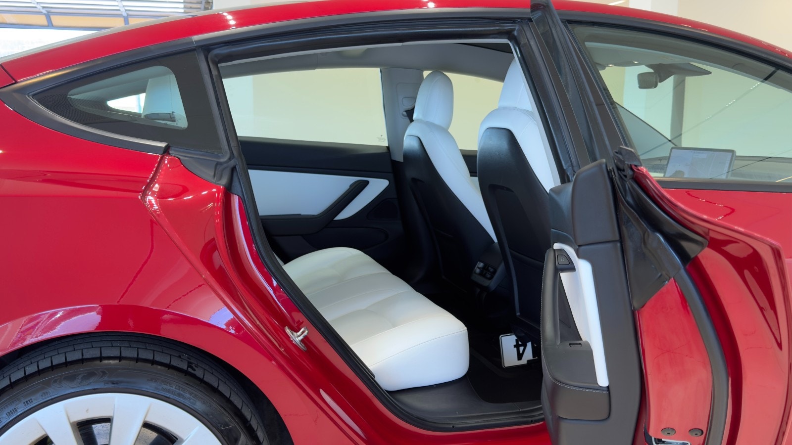 Hovedbilde av Tesla Model 3