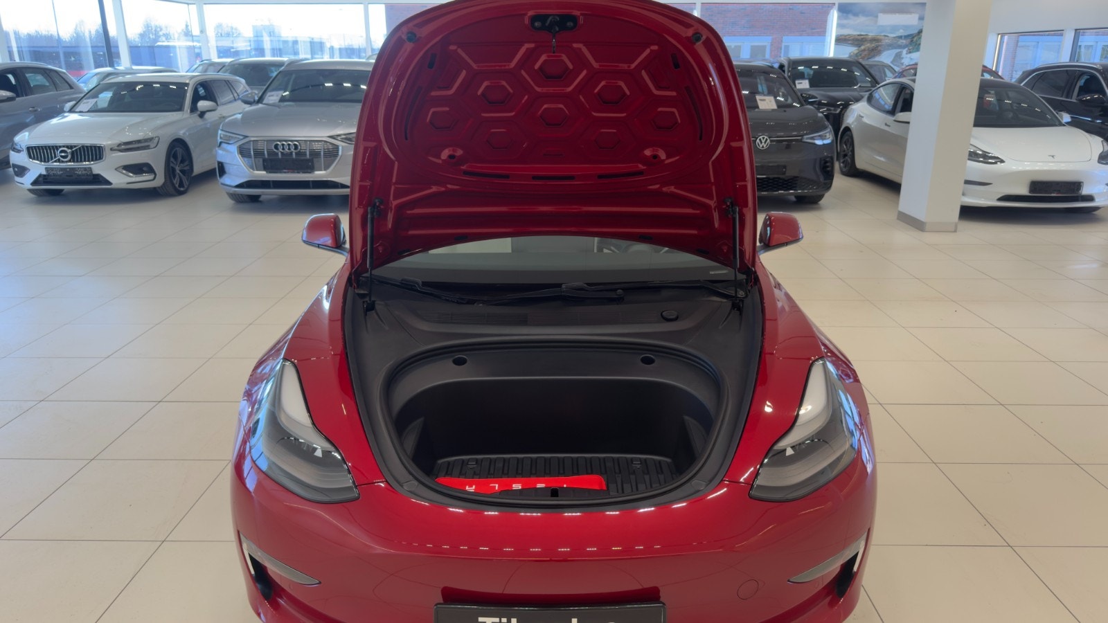 Hovedbilde av Tesla Model 3