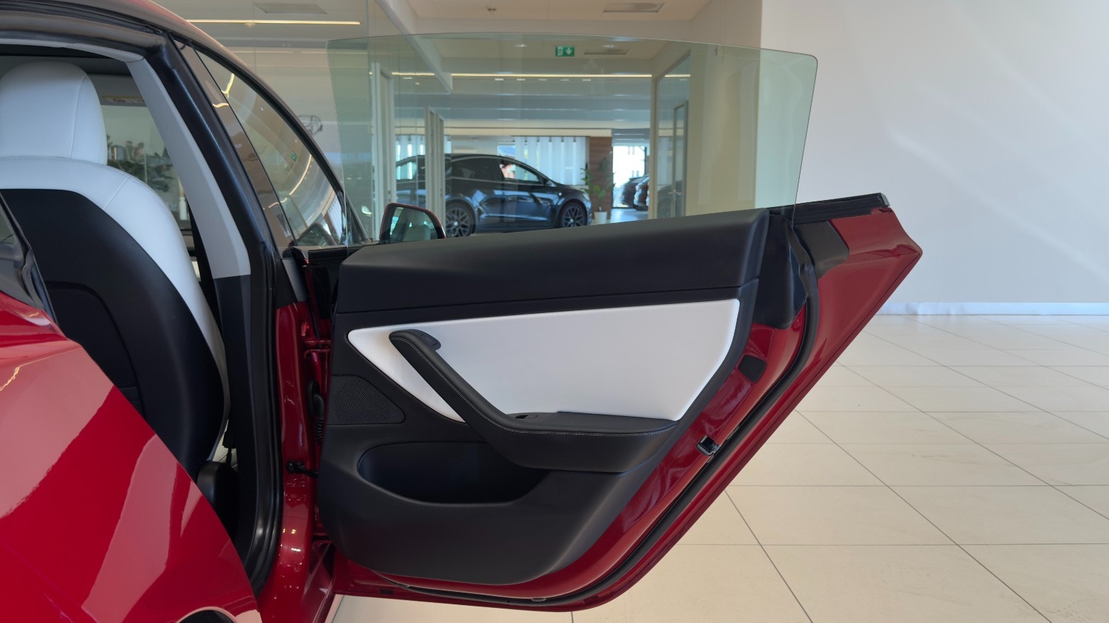 Hovedbilde av Tesla Model 3