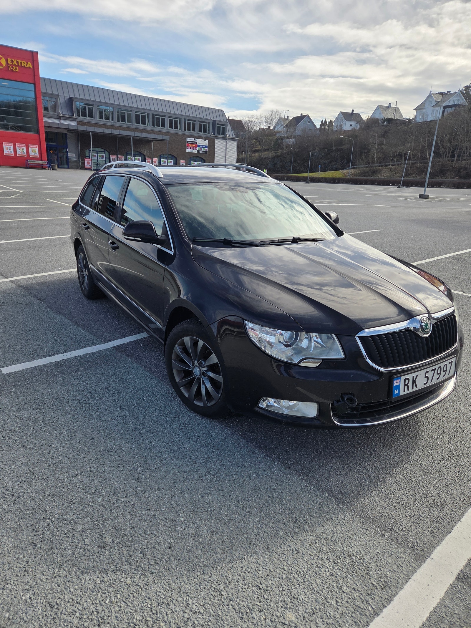 Brukt Škoda Superb 1.4