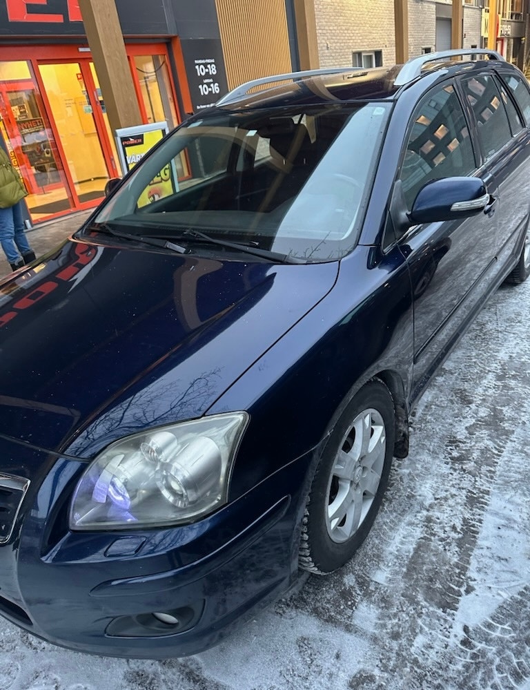 Brugt Toyota Avensis 