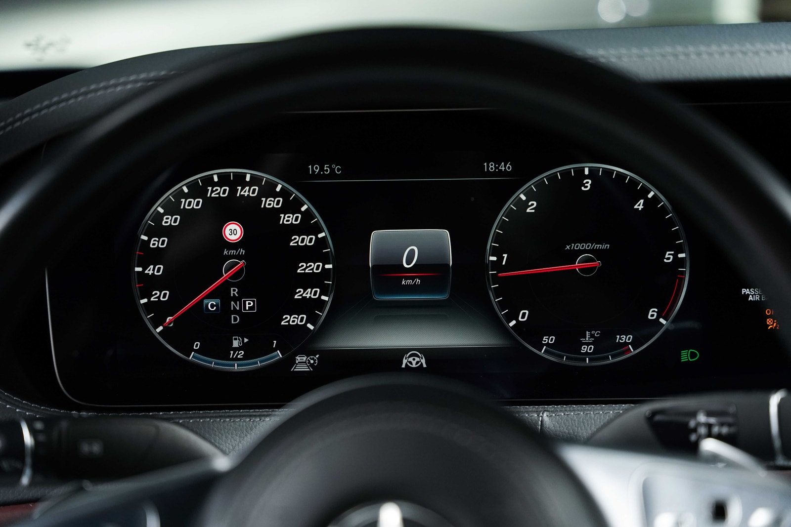 Hovedbilde av Mercedes-Benz S-Klasse