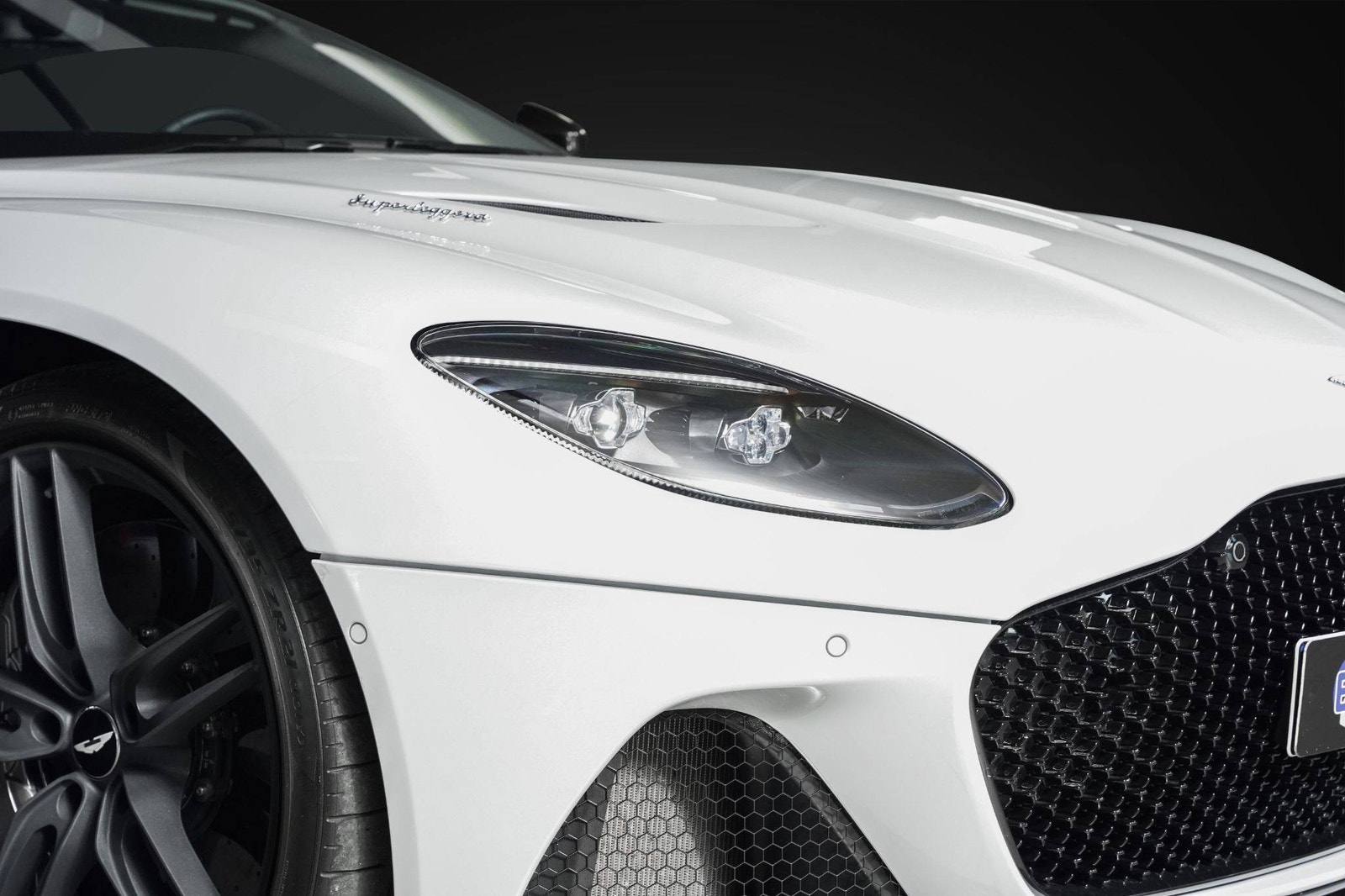 Hovedbilde av Aston Martin DBS Superleggera