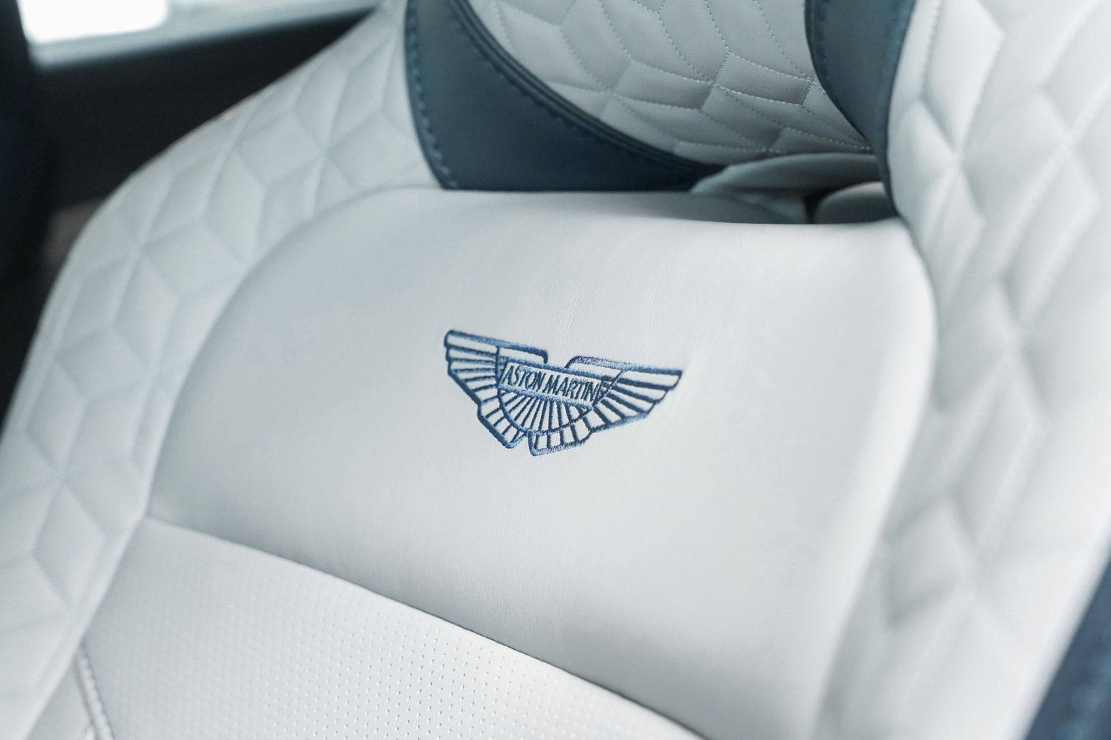 Hovedbilde av Aston Martin DBS Superleggera