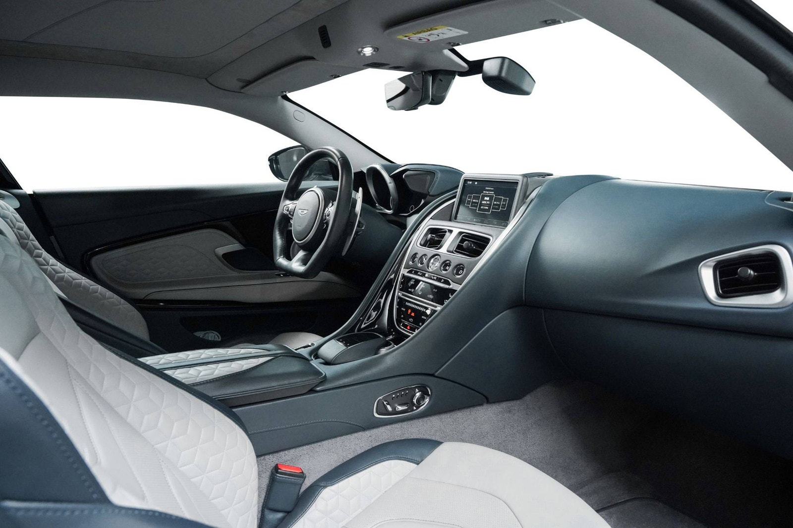 Hovedbilde av Aston Martin DBS Superleggera