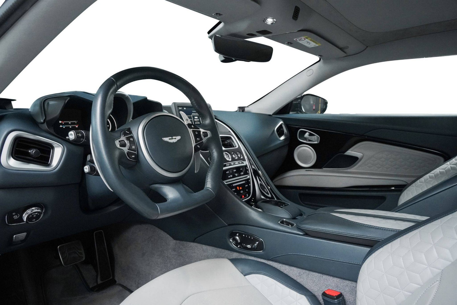 Hovedbilde av Aston Martin DBS Superleggera