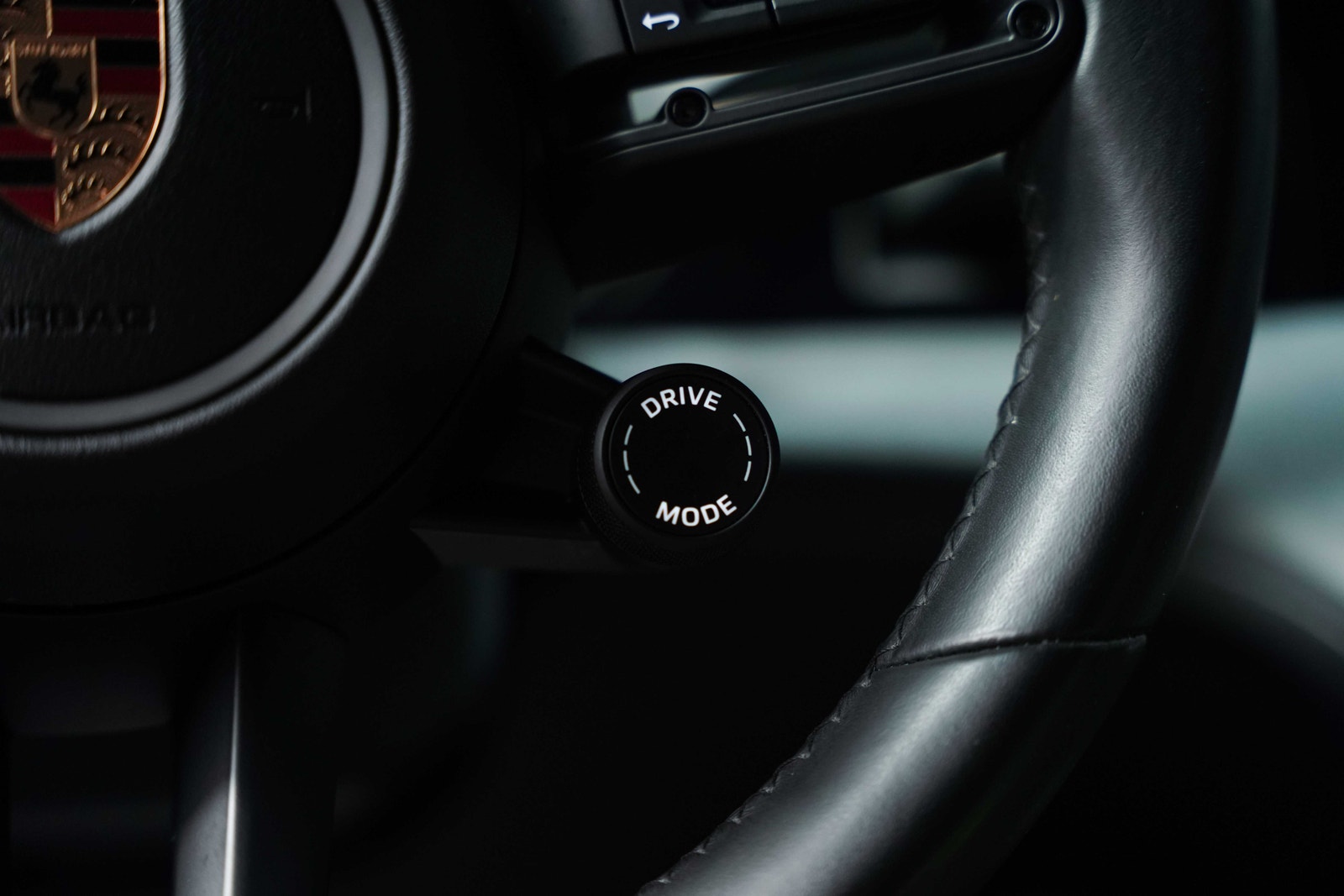 Hovedbilde av Porsche Taycan Cross Turismo