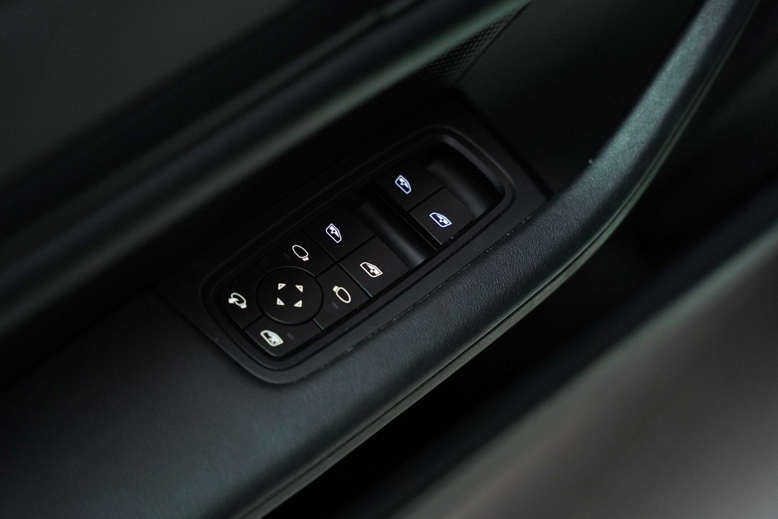 Hovedbilde av Porsche Taycan Cross Turismo