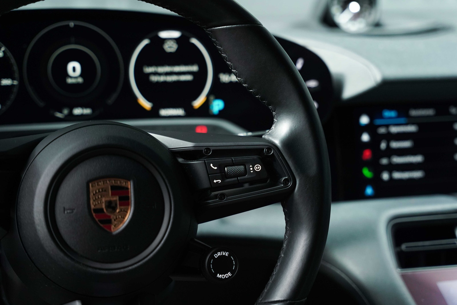 Hovedbilde av Porsche Taycan Cross Turismo