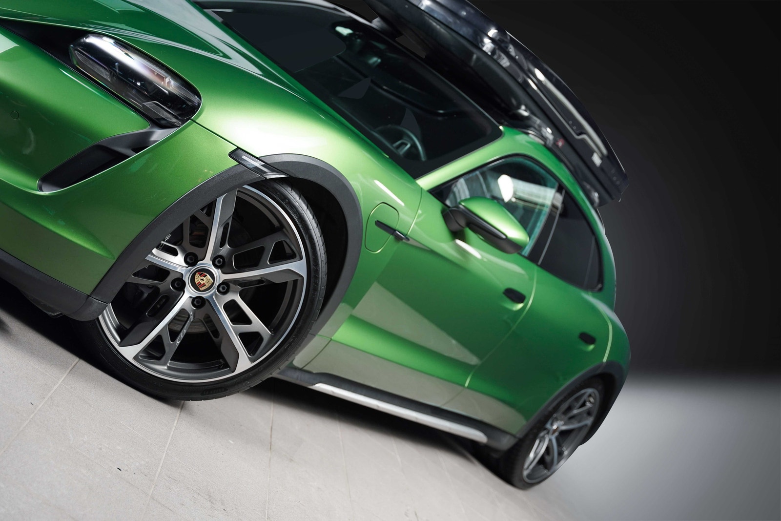 Hovedbilde av Porsche Taycan Cross Turismo