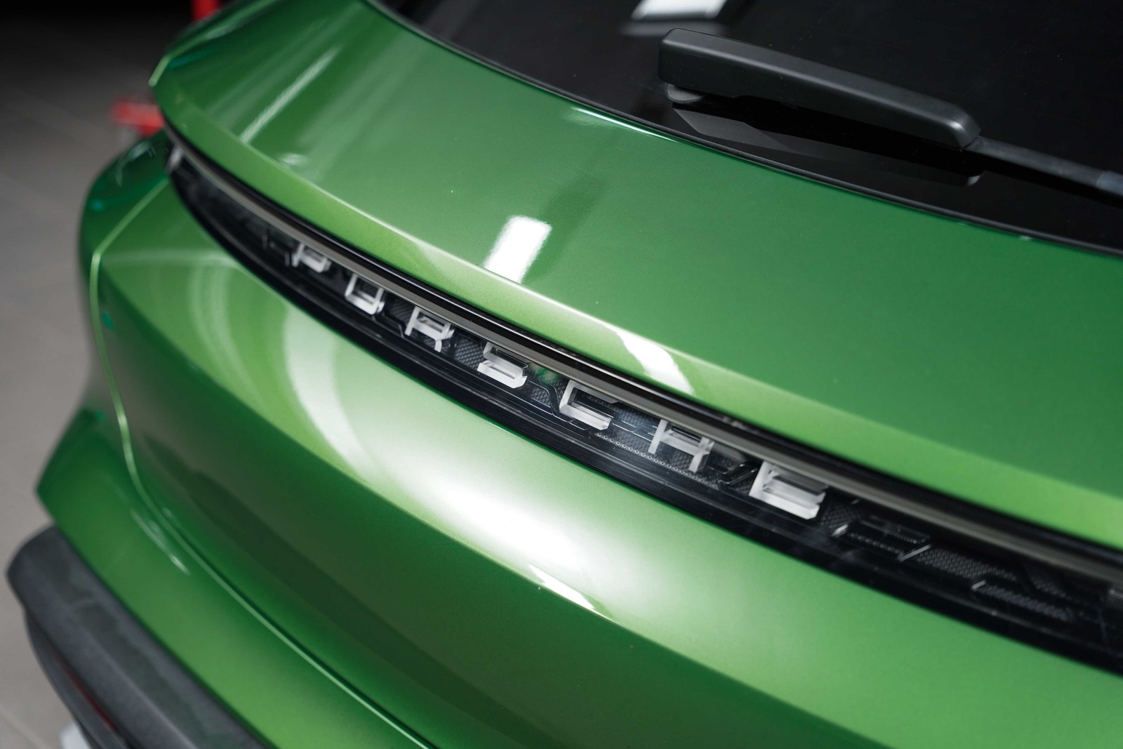 Hovedbilde av Porsche Taycan Cross Turismo