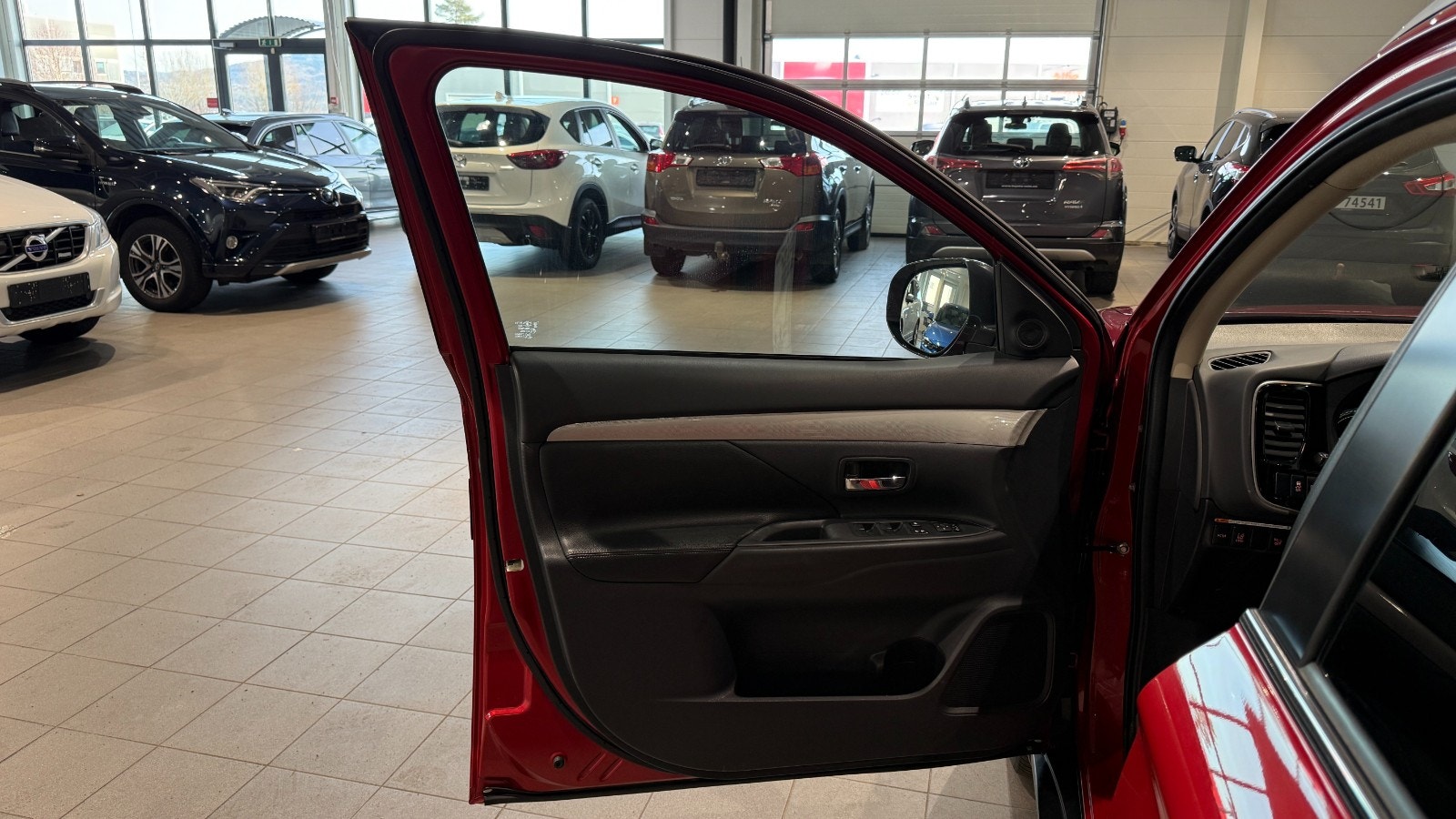 Hovedbilde av Mitsubishi Outlander