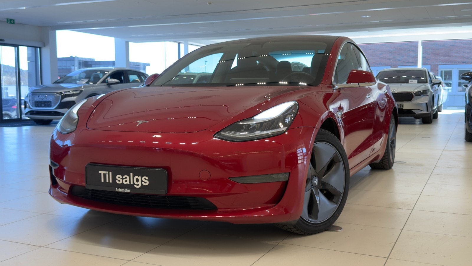 Hovedbilde av Tesla Model 3
