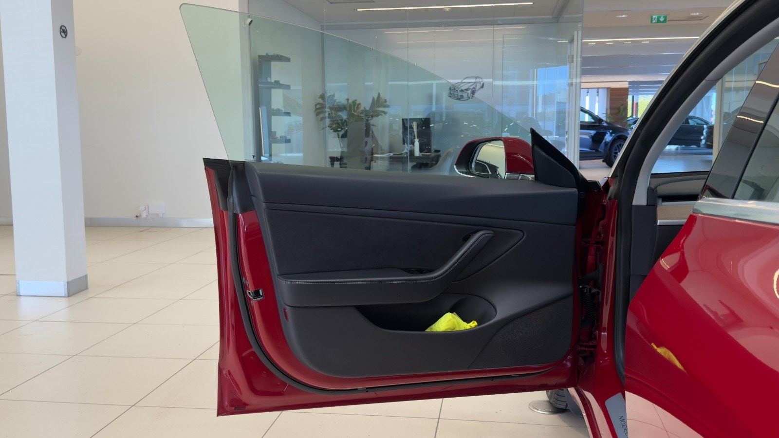 Hovedbilde av Tesla Model 3