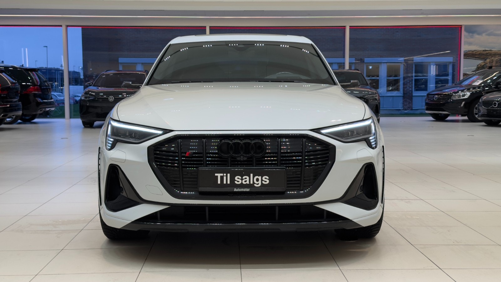 Hovedbilde av Audi e-tron S