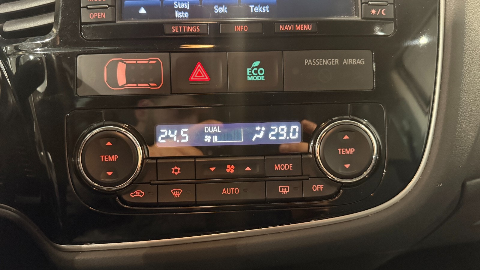 Hovedbilde av Mitsubishi Outlander