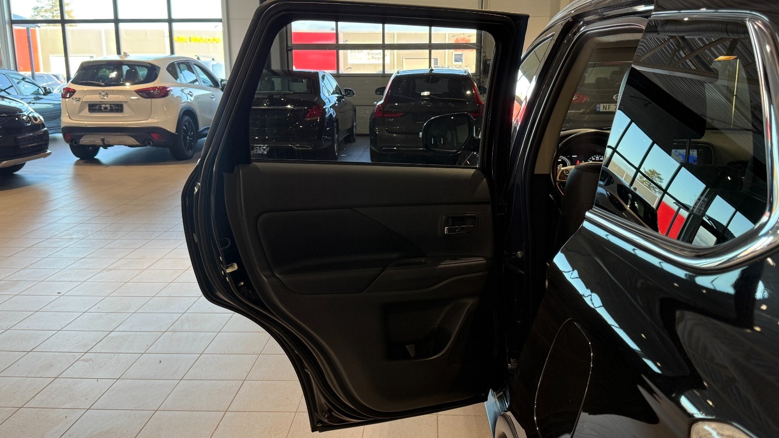 Hovedbilde av Mitsubishi Outlander