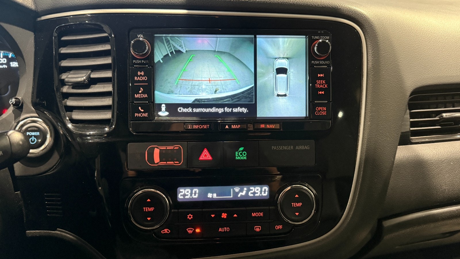 Hovedbilde av Mitsubishi Outlander