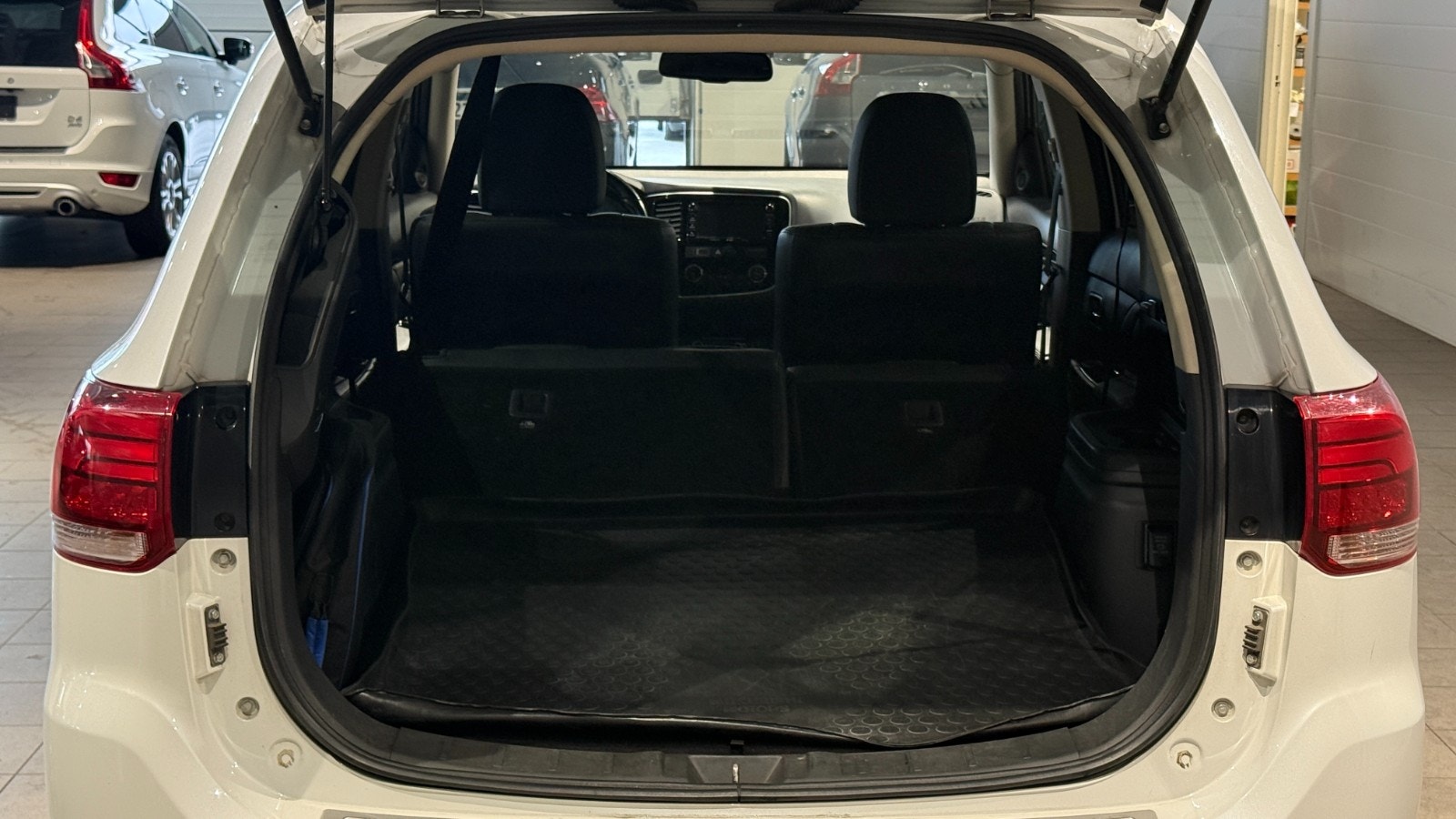 Hovedbilde av Mitsubishi Outlander