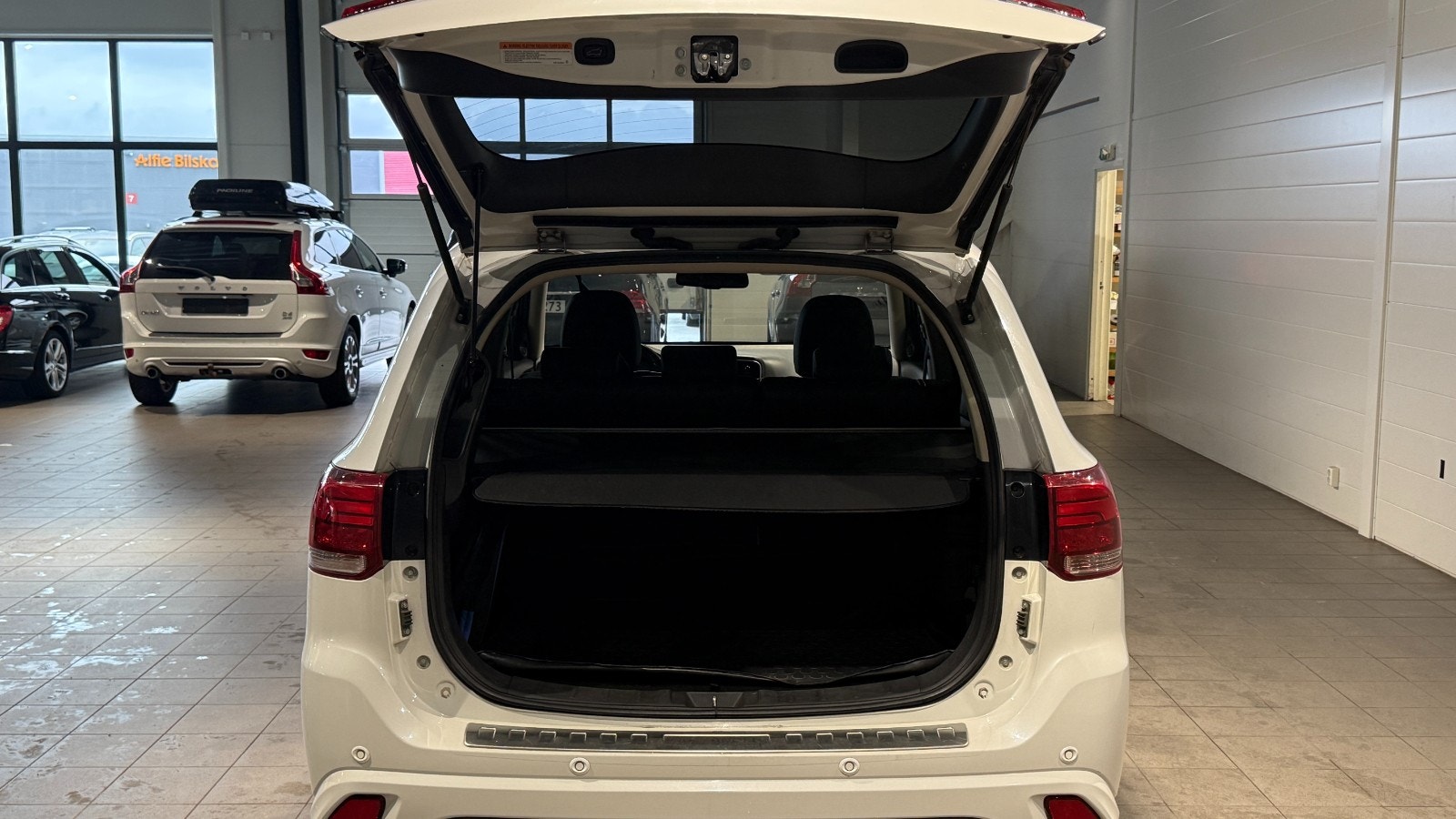 Hovedbilde av Mitsubishi Outlander