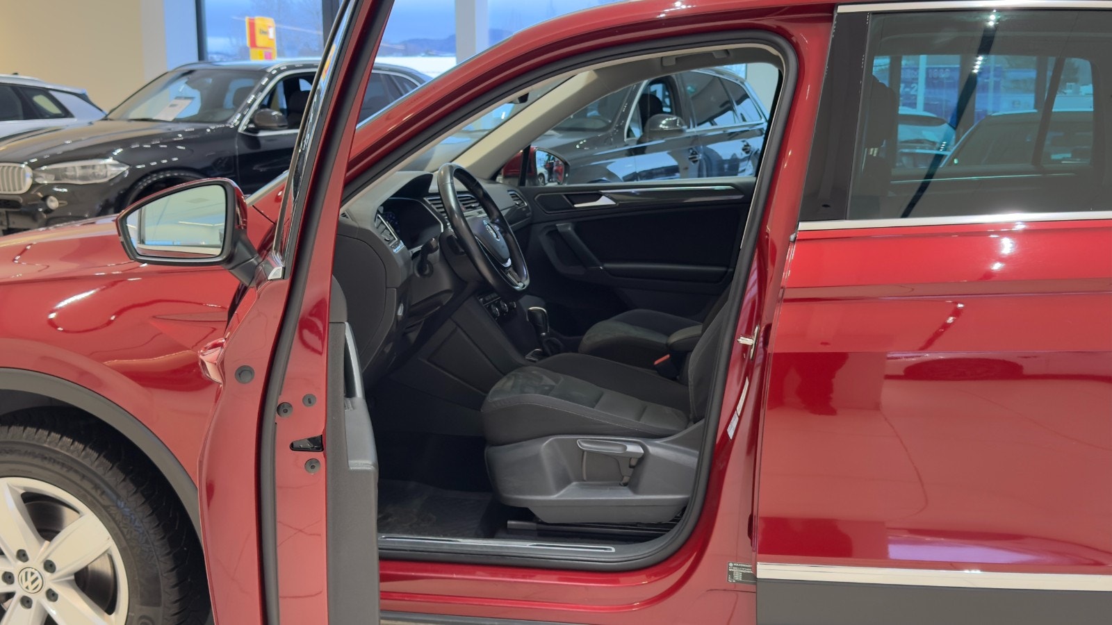 Hovedbilde av Volkswagen Tiguan