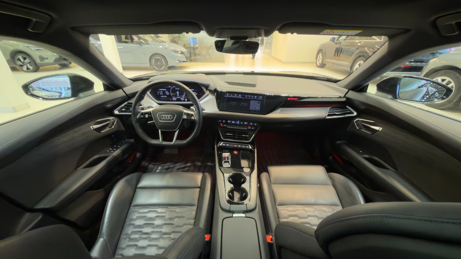 Hovedbilde av Audi e-tron GT