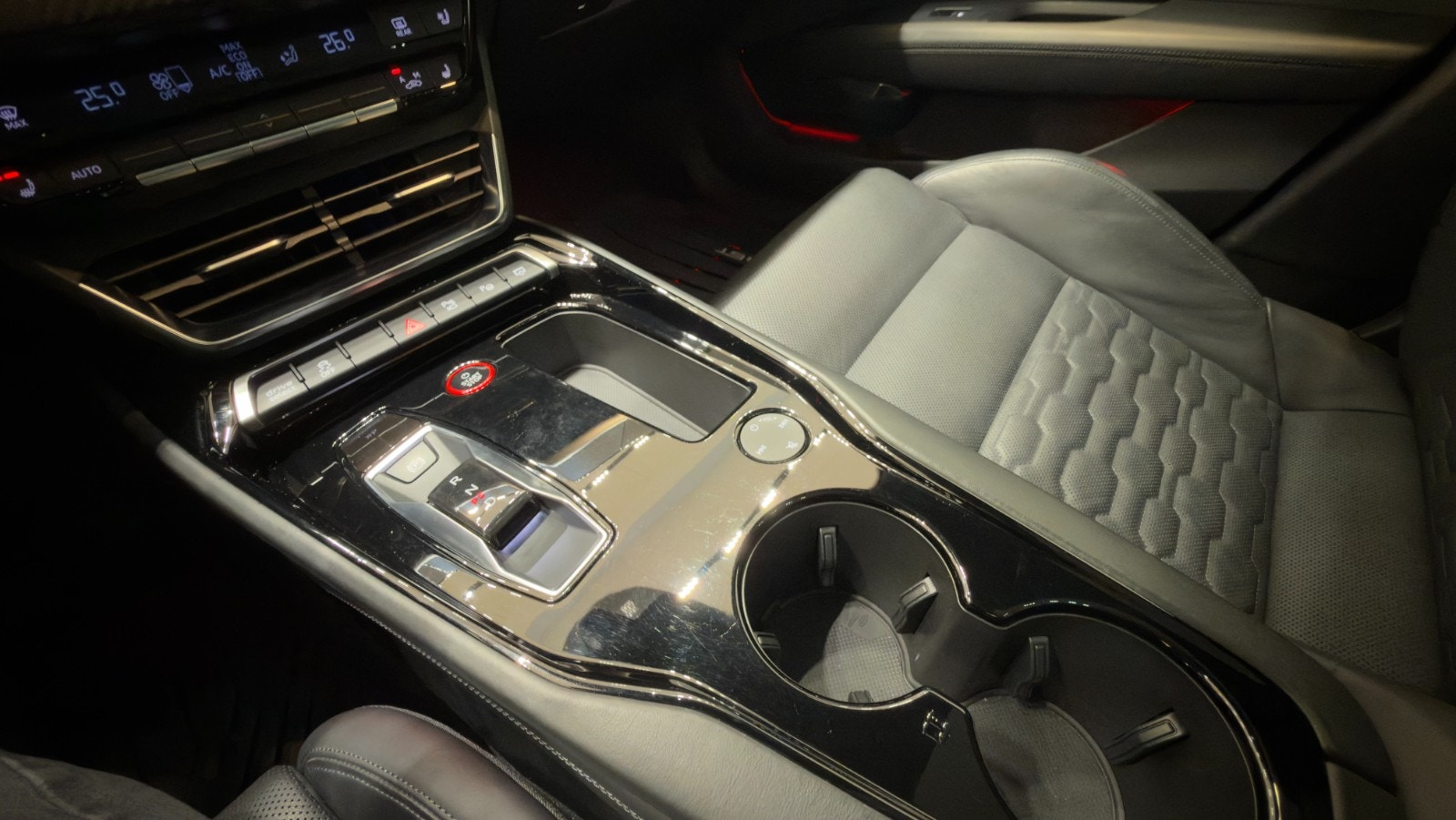 Hovedbilde av Audi e-tron GT