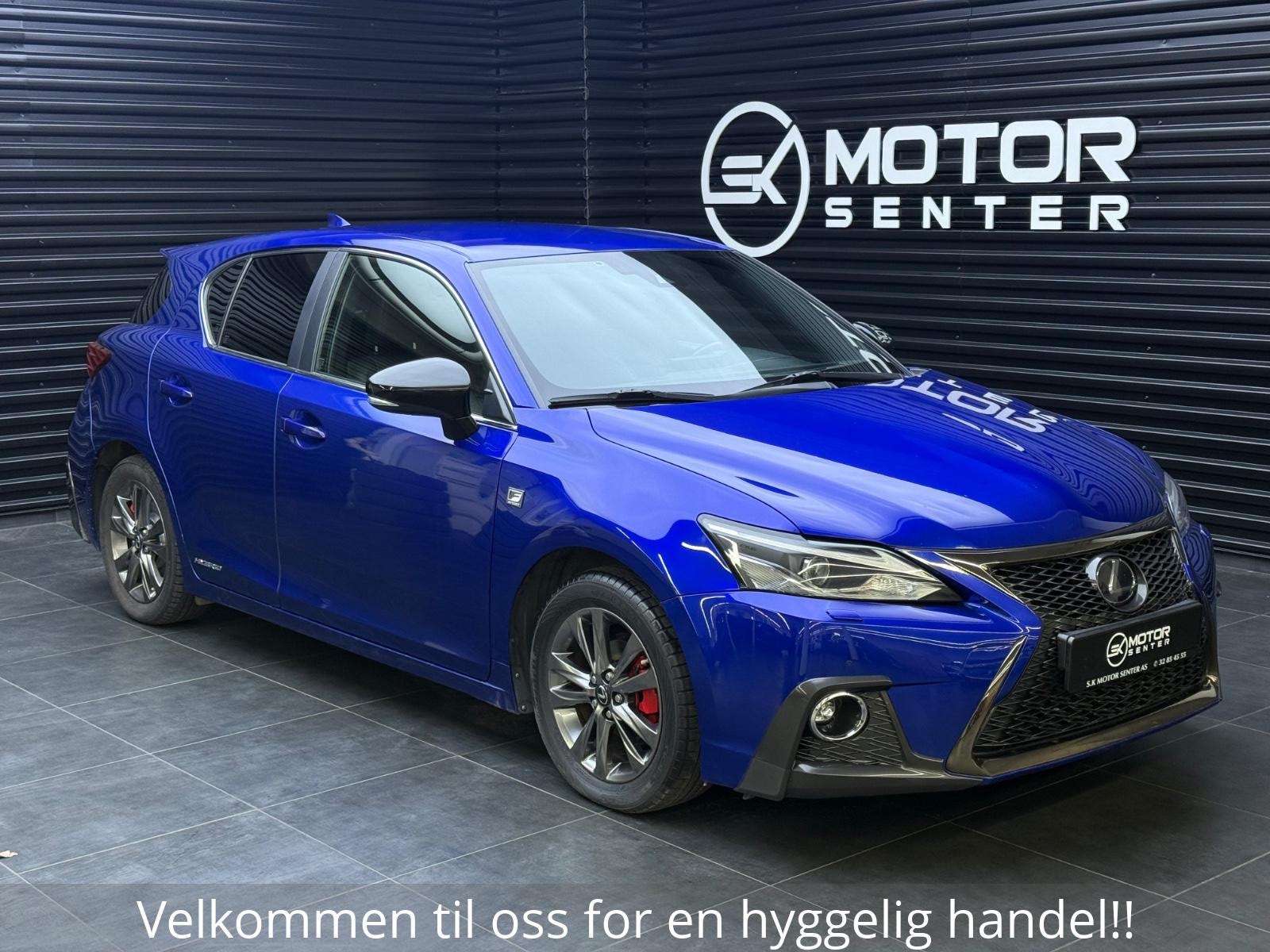 Hovedbilde av Lexus CT200h